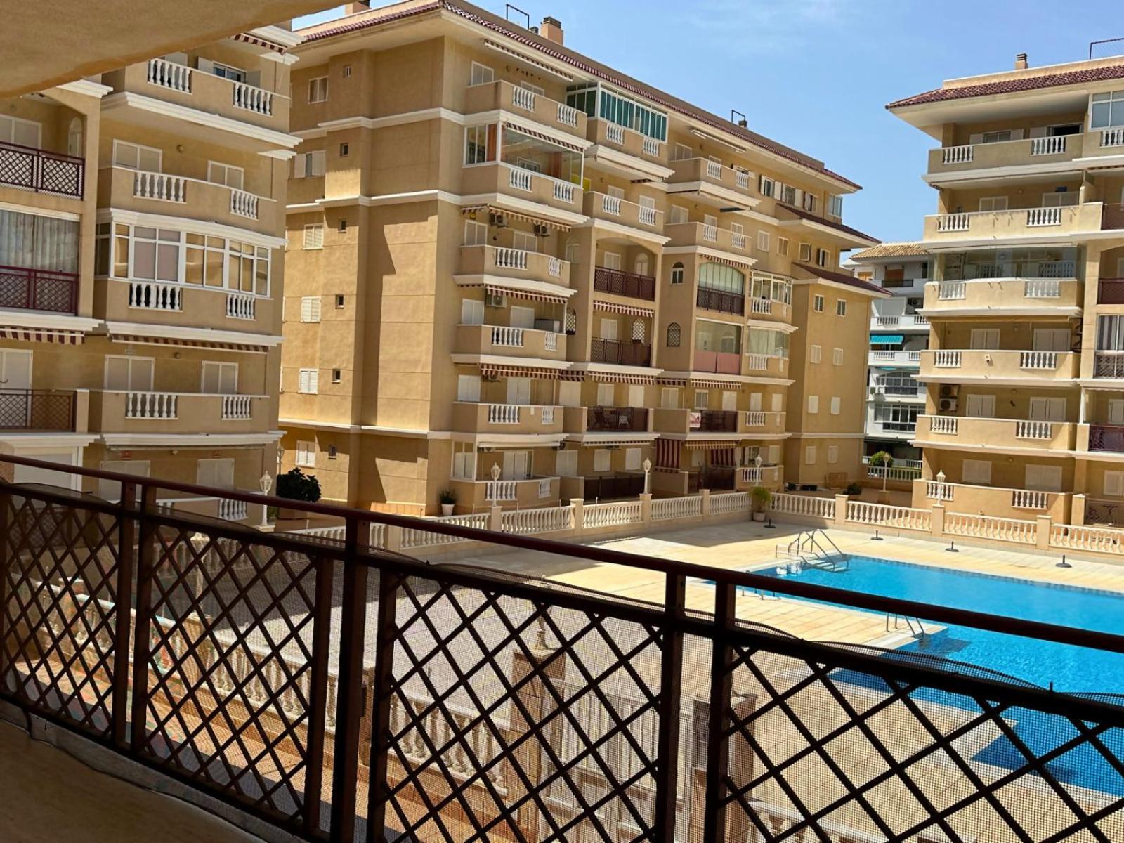 Cipres 4 Apartamento En Urbanizacion Con Piscina Torrevieja Zewnętrze zdjęcie