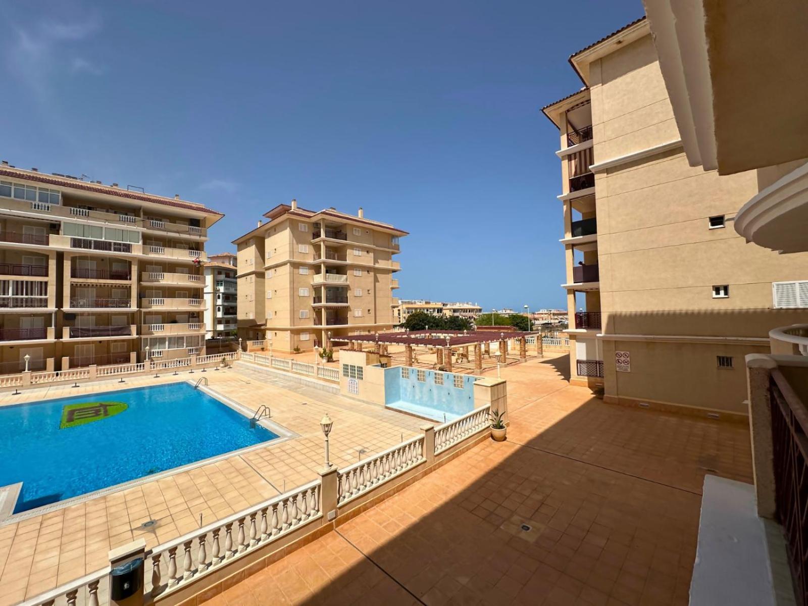 Cipres 4 Apartamento En Urbanizacion Con Piscina Torrevieja Zewnętrze zdjęcie